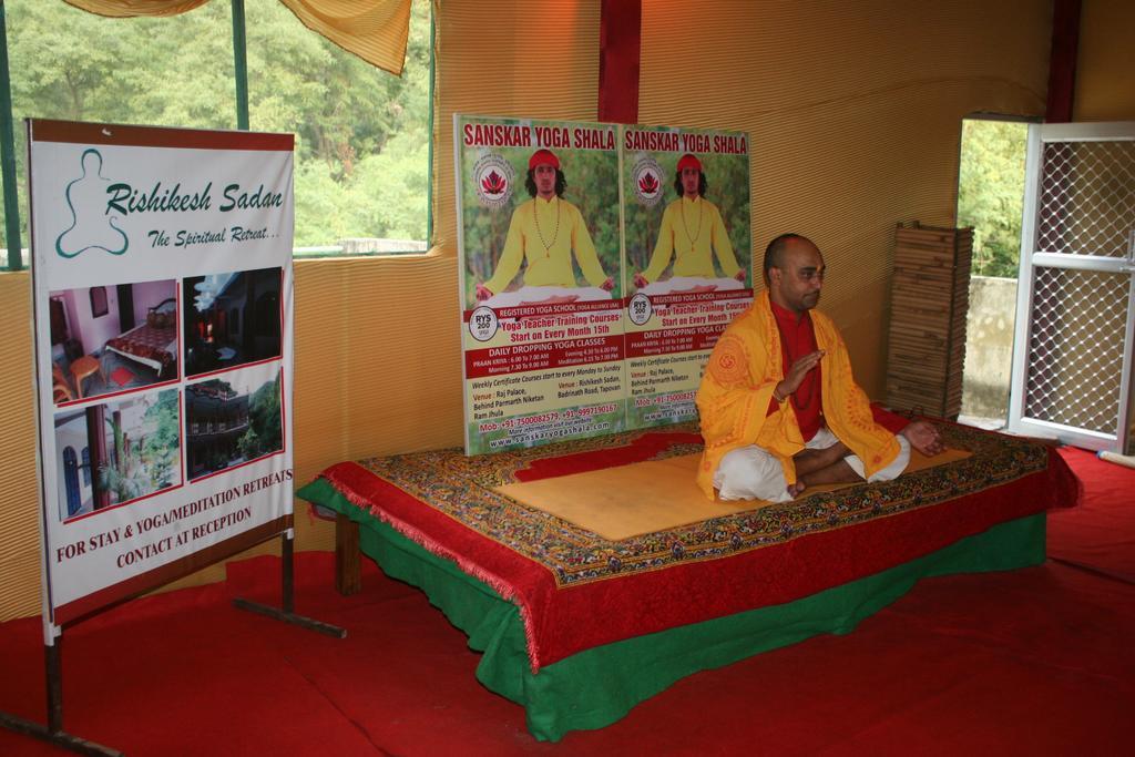 Hotel Rishikesh Sadan A Yoga & Spritual Retreat Tapovan Esterno foto