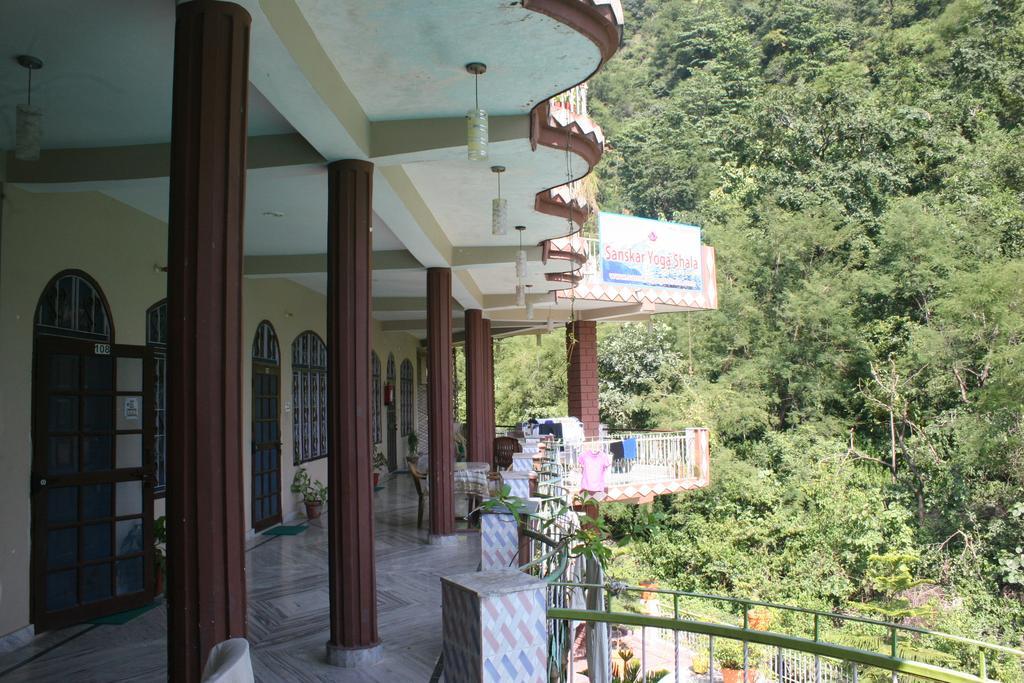 Hotel Rishikesh Sadan A Yoga & Spritual Retreat Tapovan Esterno foto