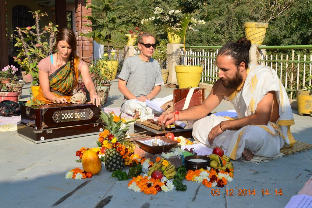 Hotel Rishikesh Sadan A Yoga & Spritual Retreat Tapovan Esterno foto